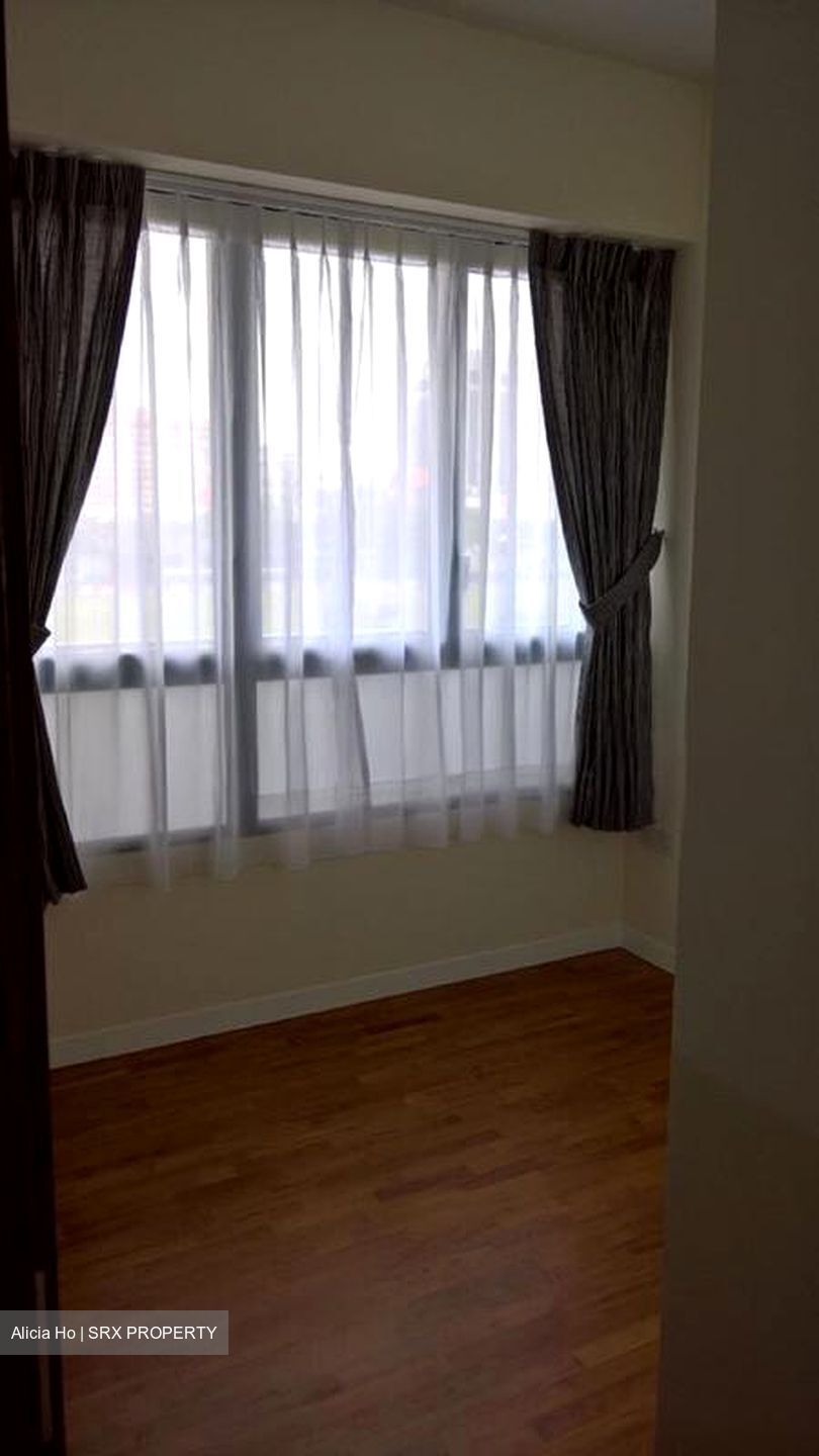 Sky Habitat (D20), Condominium #581452951